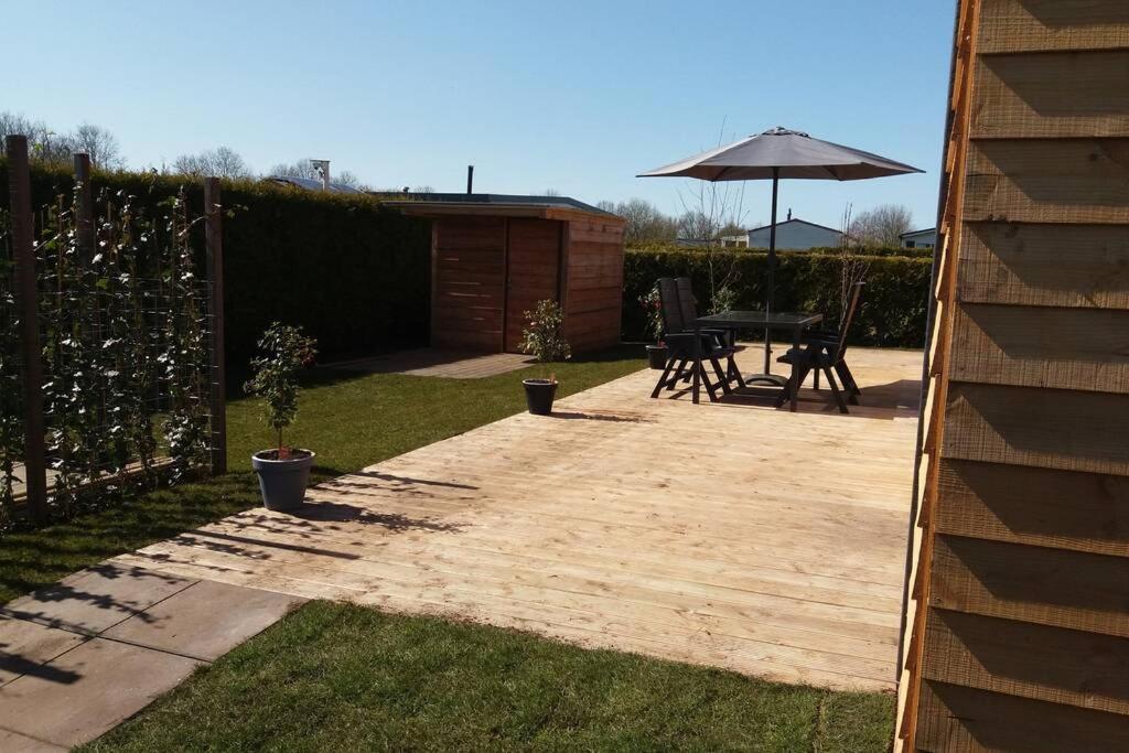 Luxe Vakantie Bungalow Met 3 Slaapkamers Dronrijp Luaran gambar